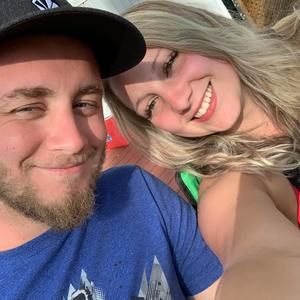 Meet your Posher, Alexe